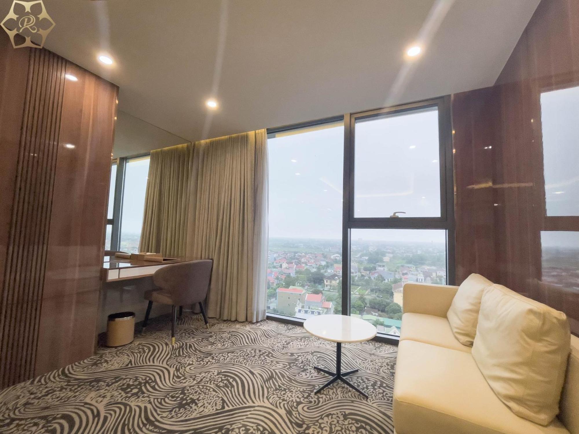 Cua Dong Luxury Hotel Вин Екстериор снимка