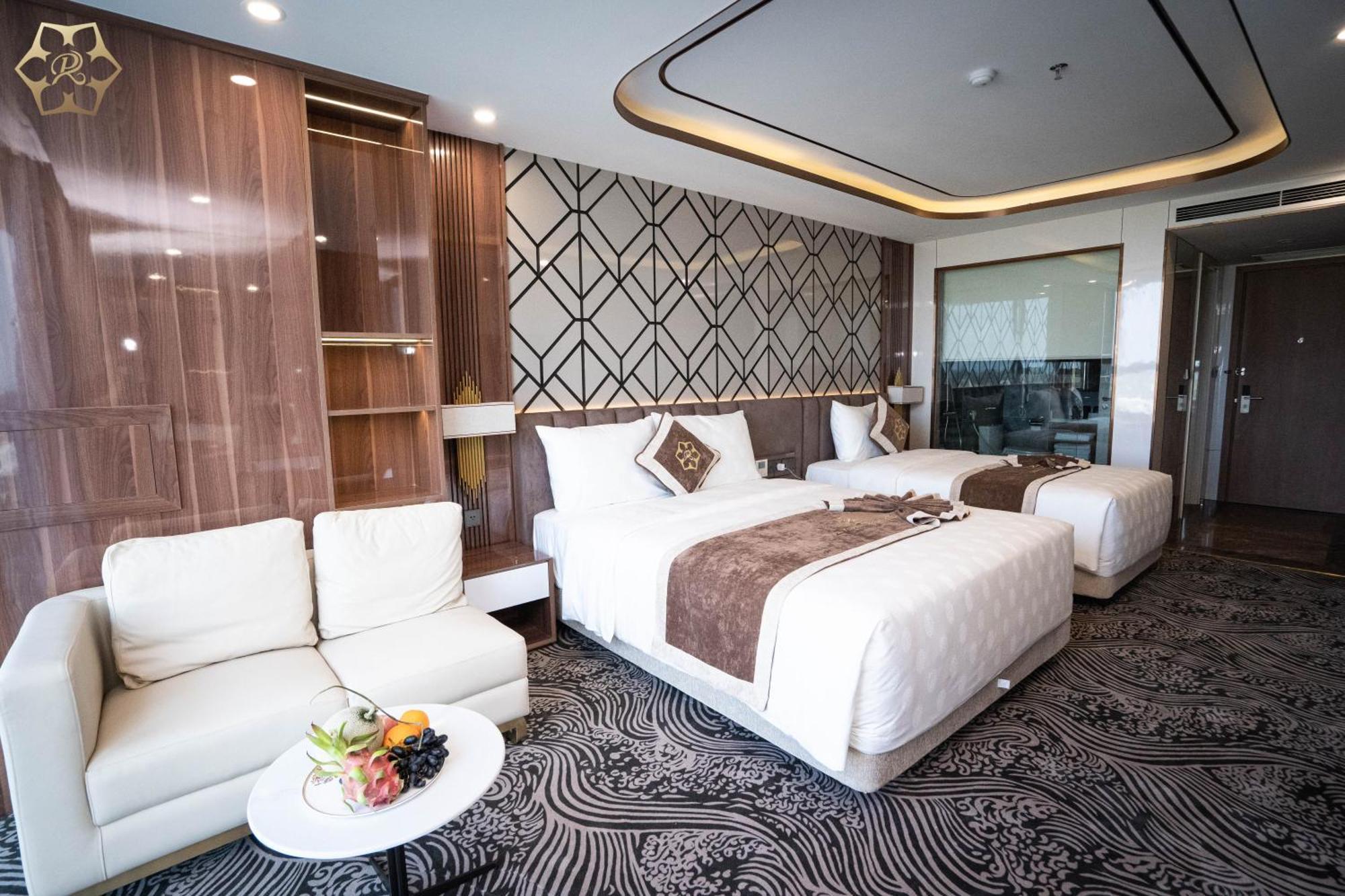 Cua Dong Luxury Hotel Вин Екстериор снимка