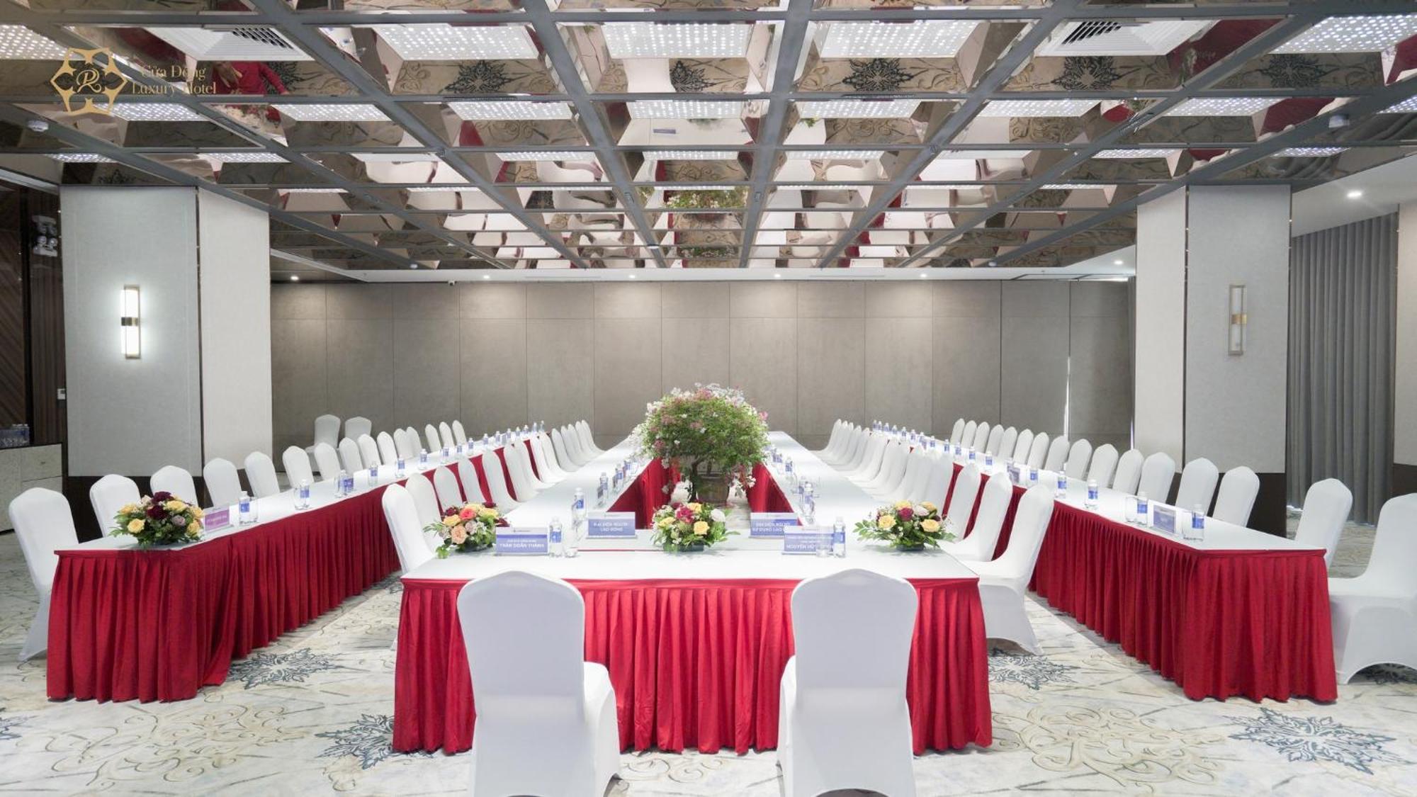 Cua Dong Luxury Hotel Вин Екстериор снимка
